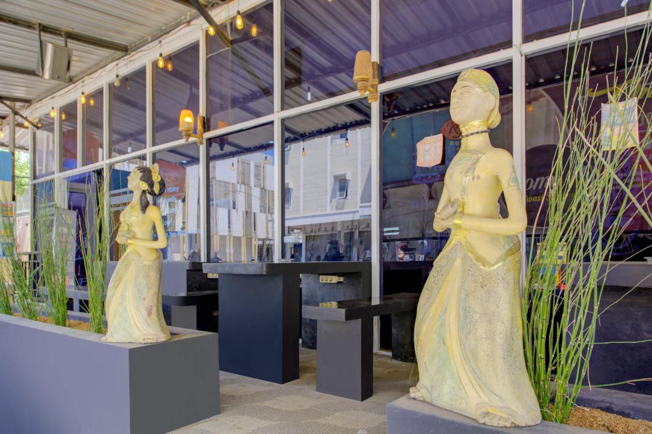 Oyo 3791 Hotel Kja เตกัล ภายนอก รูปภาพ
