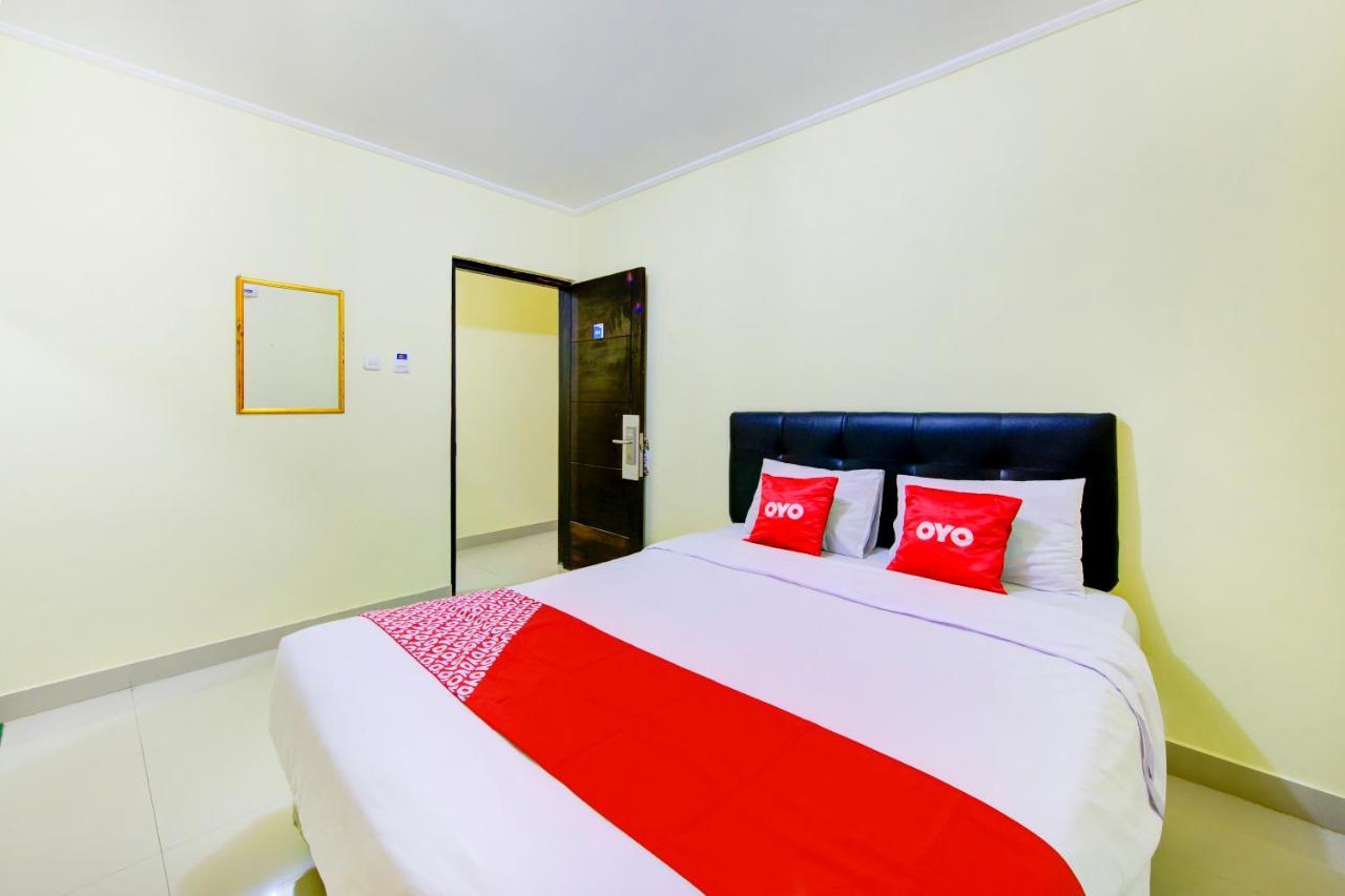 Oyo 3791 Hotel Kja เตกัล ภายนอก รูปภาพ