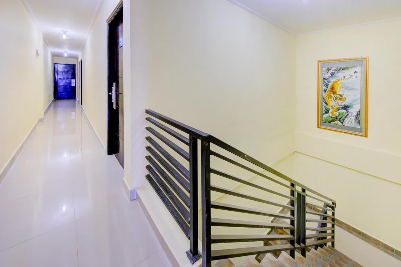 Oyo 3791 Hotel Kja เตกัล ภายนอก รูปภาพ