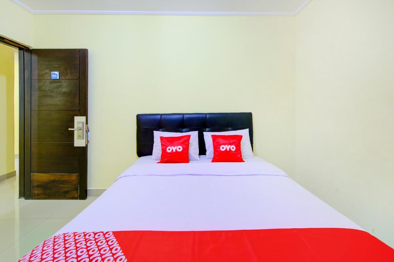 Oyo 3791 Hotel Kja เตกัล ภายนอก รูปภาพ